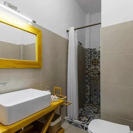 Servani * Città di Skopelos