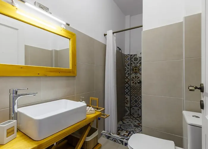 Servani * 斯科派洛斯