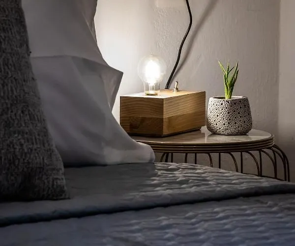 Servani * 斯科派洛斯