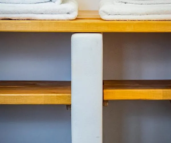 Servani * 斯科派洛斯